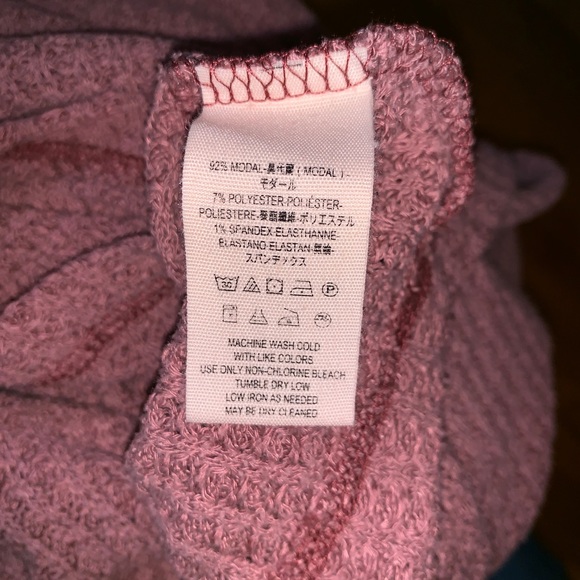 Free People mauve off the shoulder waffle knit top - Picture 7 of 8